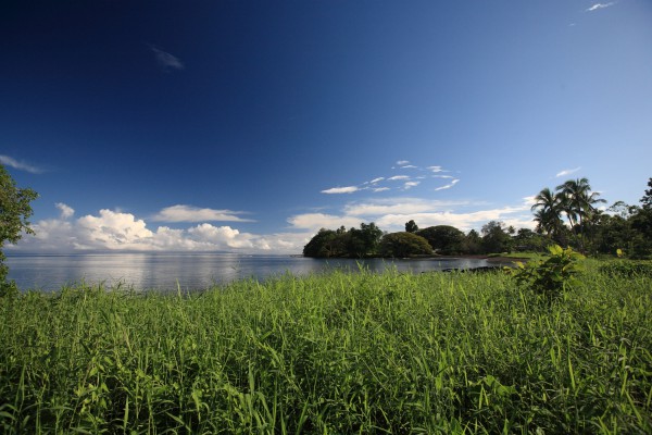 Strand von Kukundu, Salomonen, Melanesien