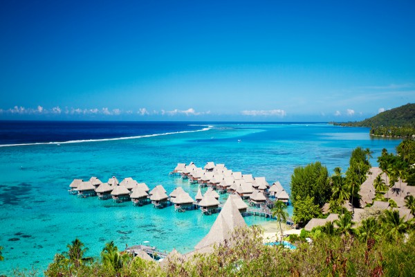 Bungalows auf Moorea Island, Französisch Polynesien