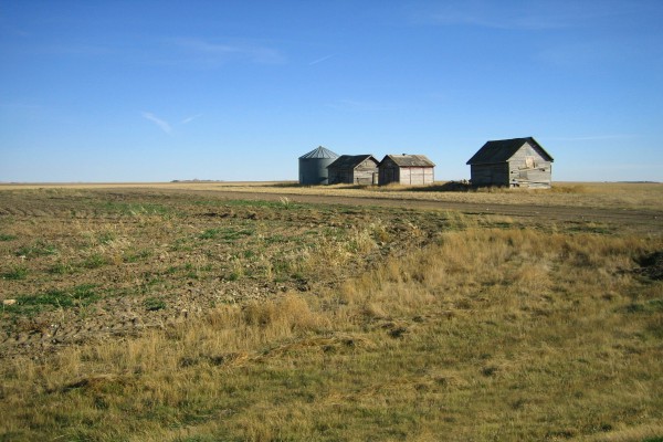 abandoned homestead in Saskatchewan