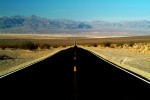 Highway im Death Valley