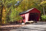 Historische gedeckte Brücke im Allen Park, Ohio